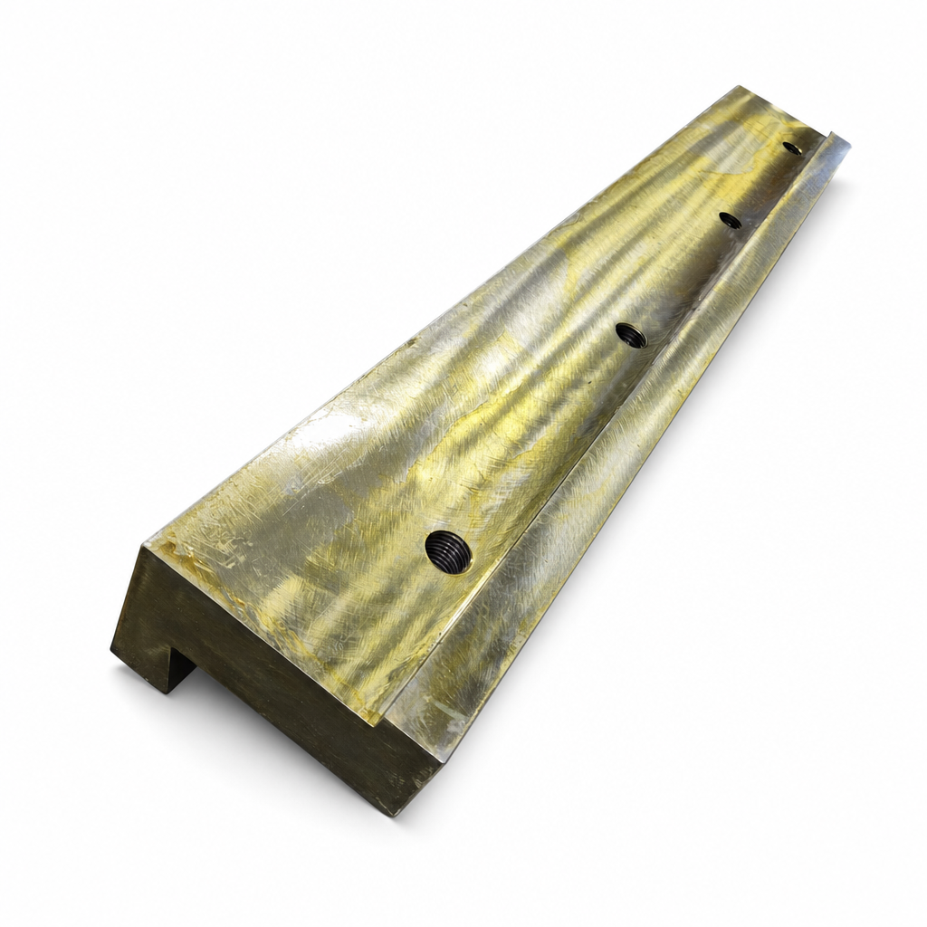 Jaw support bar, fixed – Metso C130