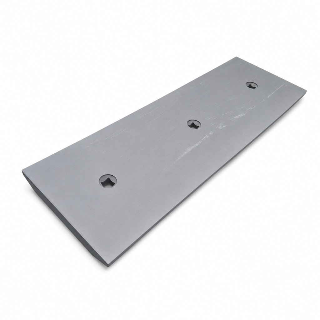Wear blade HB500 25x220x666 – bolt-fastened brush edges